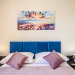 Linda Apartman *