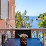 Linda Apartman